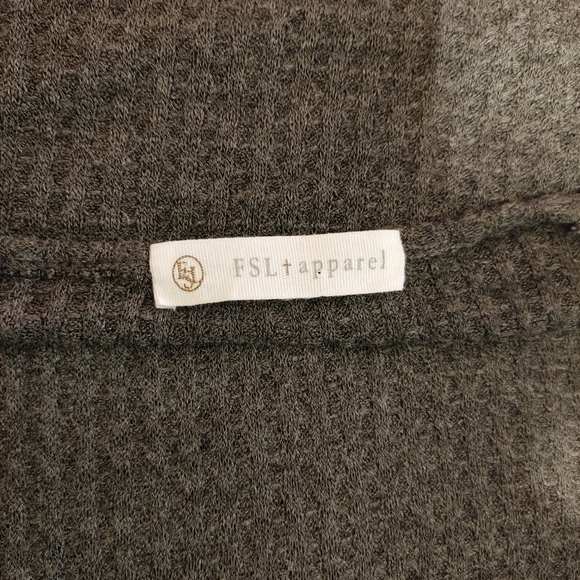 FSL+Apparel gray raglan sleeve tunic top sz S - Picture 6 of 7